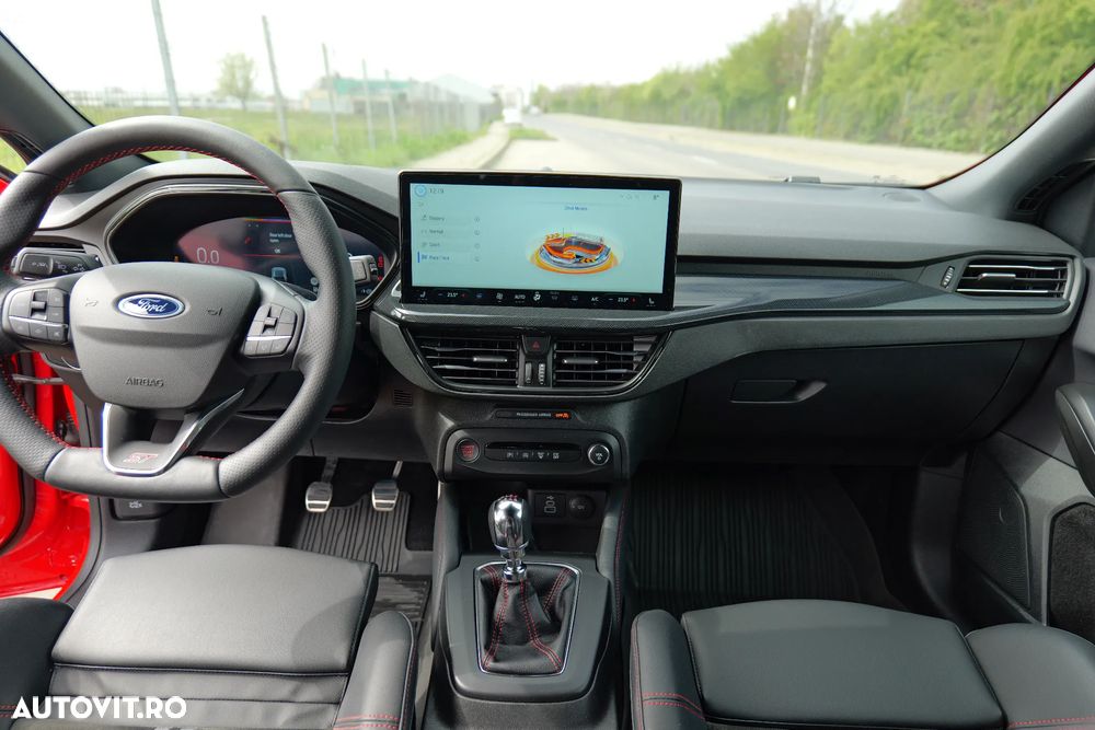 Ford Focus - 21