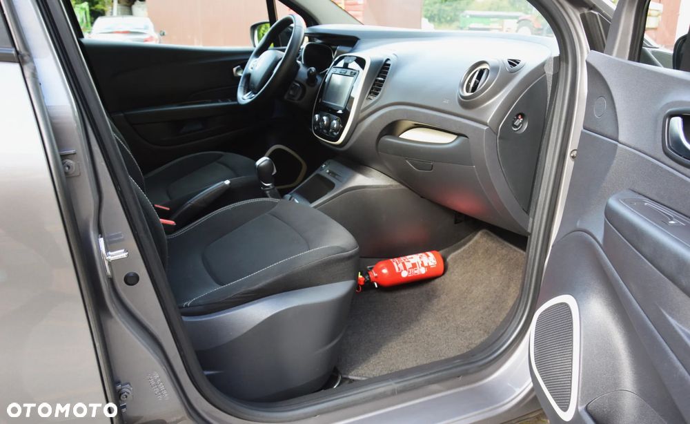 Renault Captur - 30