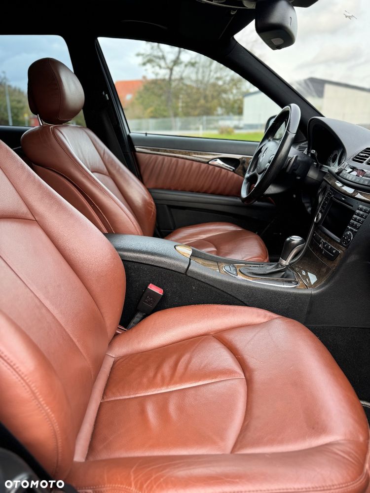 Mercedes-Benz Klasa E 500 4-Matic Avantgarde - 4