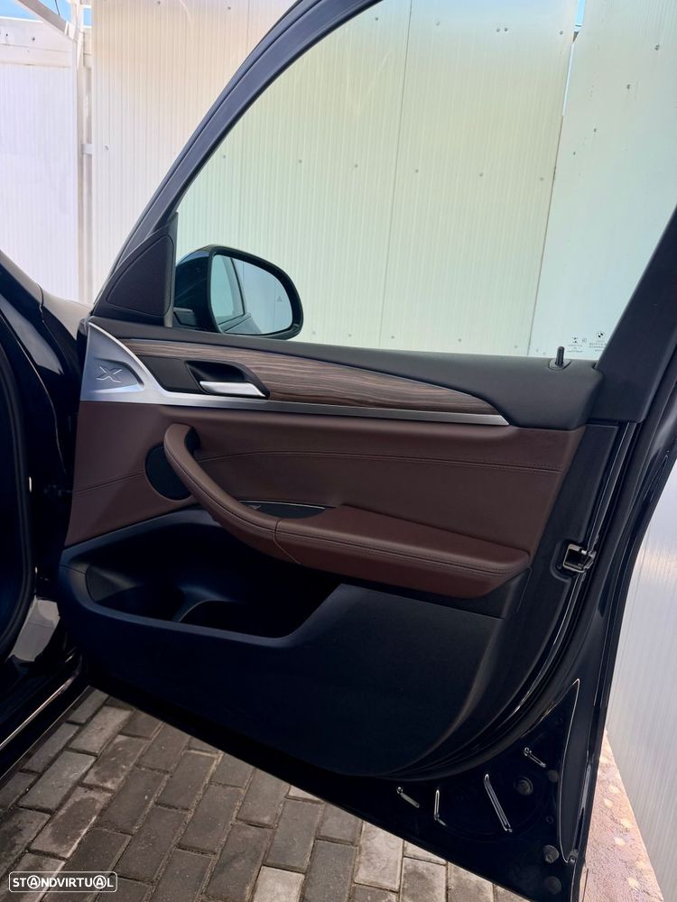 BMW X3 30 e xDrive Pack M - 18
