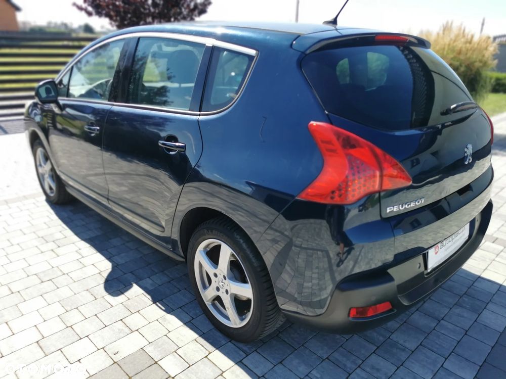 Peugeot 3008 1.6 HDi Premium - 5