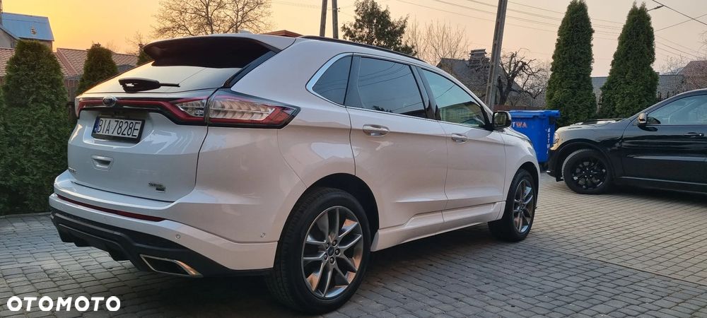 Ford Edge - 10