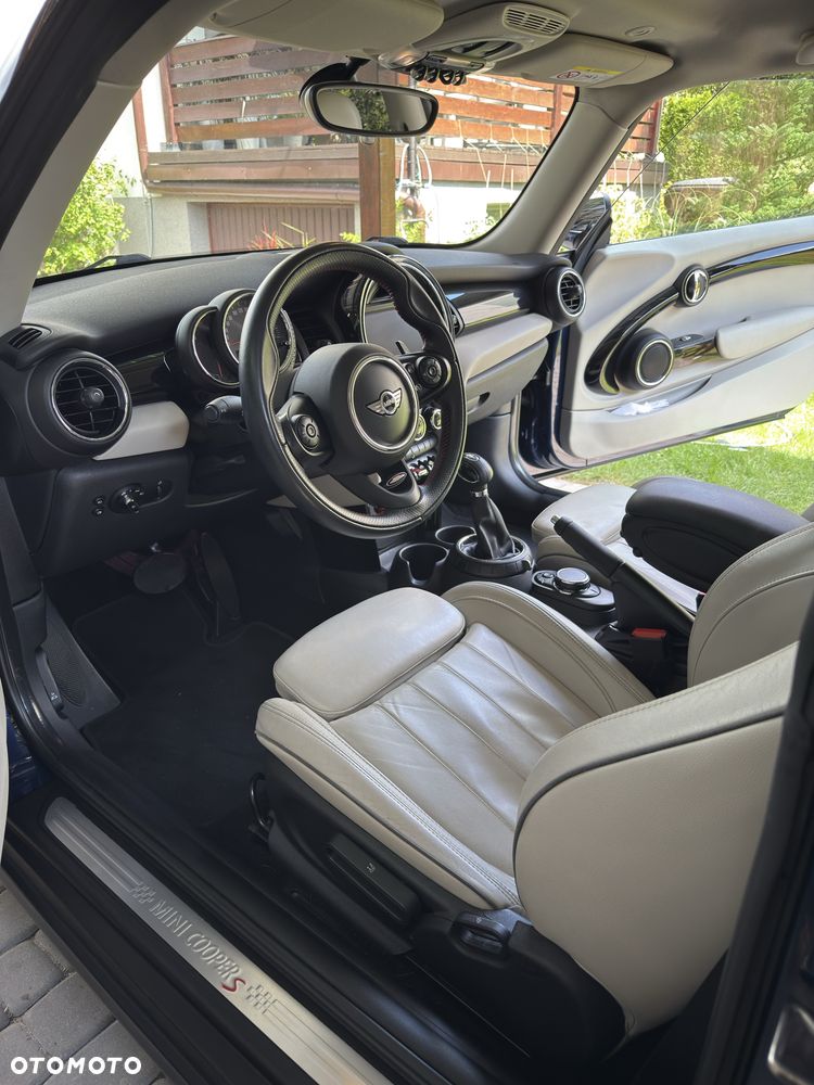 MINI Cooper S - 4