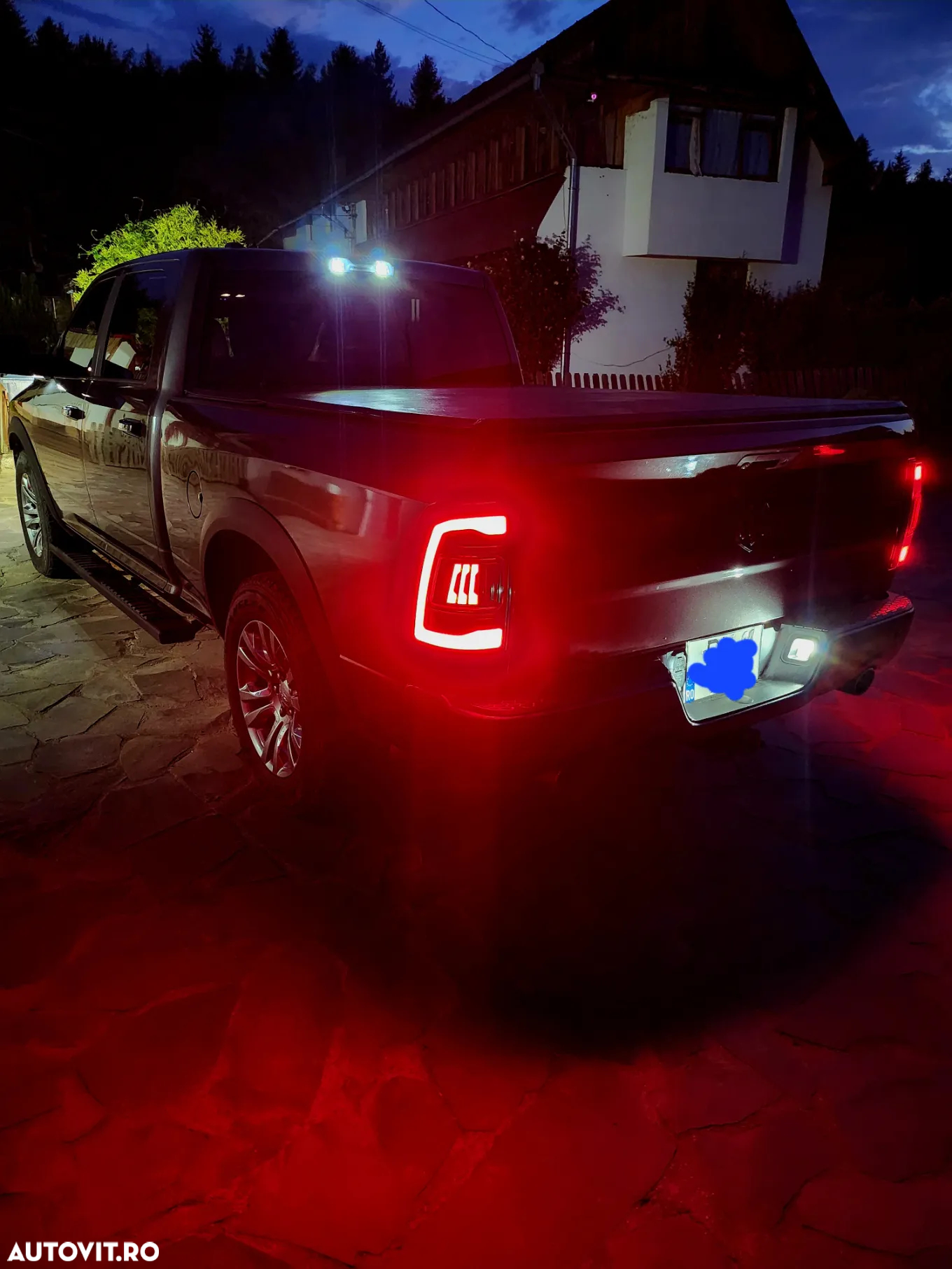 Dodge RAM - 11