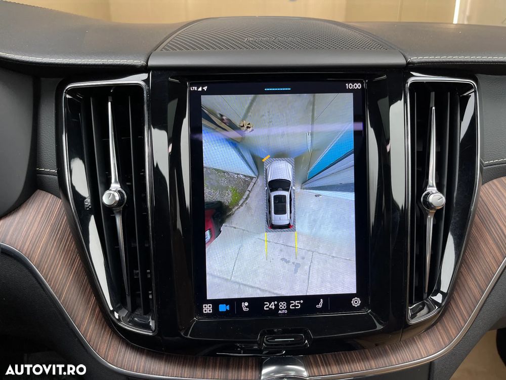 Volvo XC 60 B5 MHEV AT8 AWD Inscription - 15