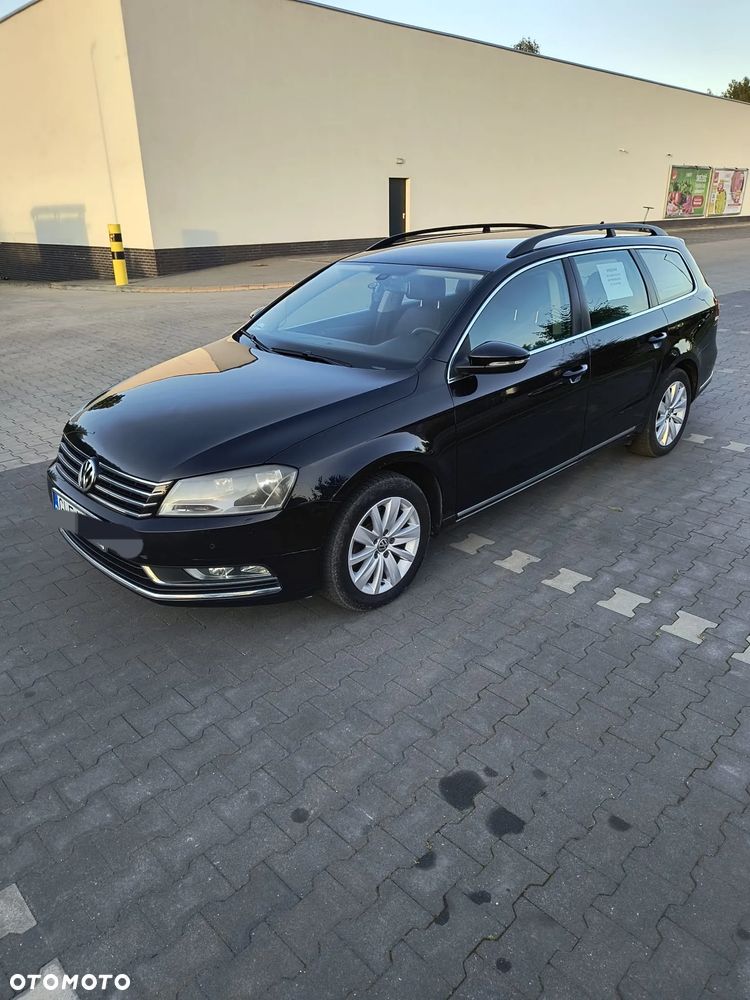 Volkswagen Passat 2.0 TDI Comfortline - 24