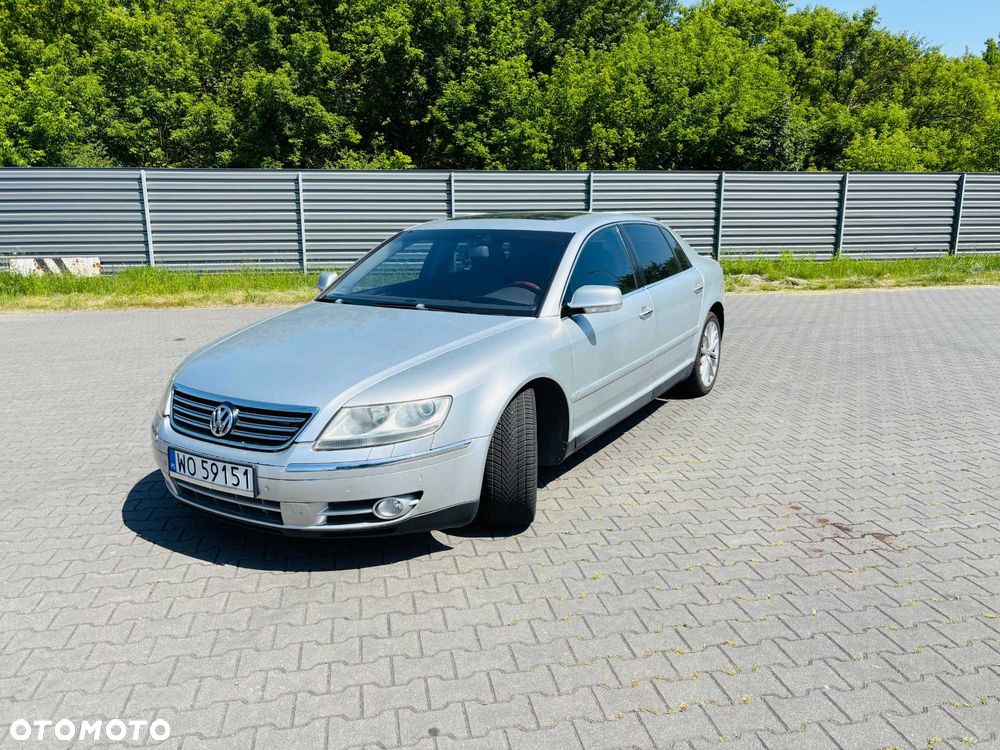 Volkswagen Phaeton - 2