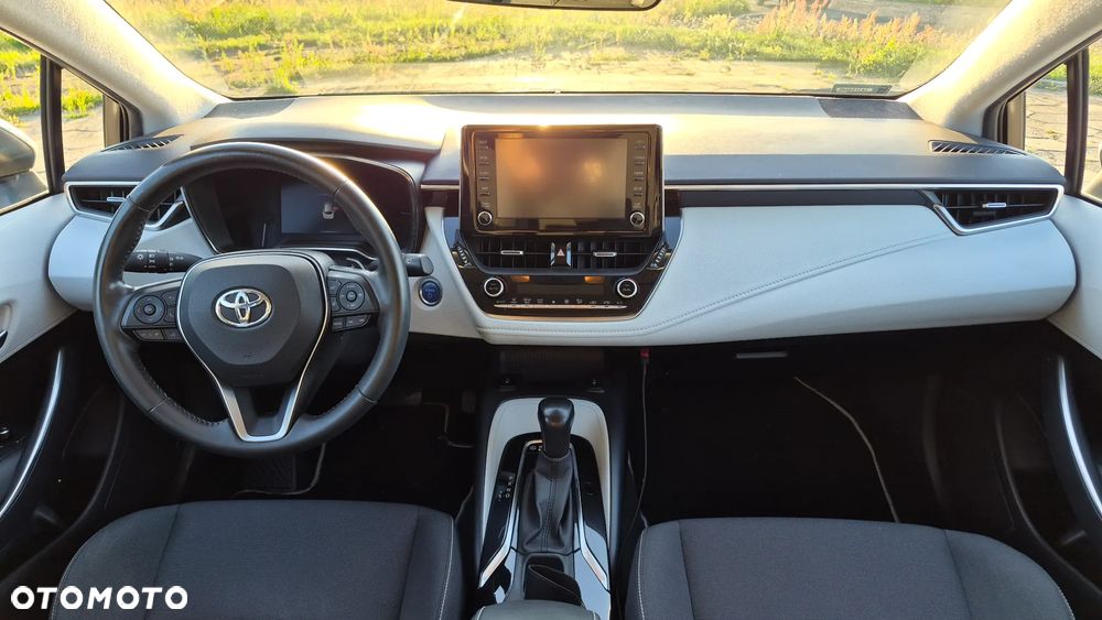 Toyota Corolla 2.0 Hybrid Comfort - 15