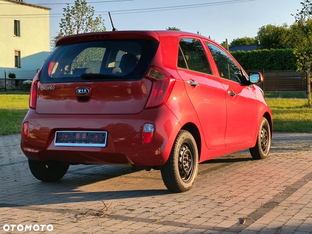Kia Picanto 1.0 L - 8