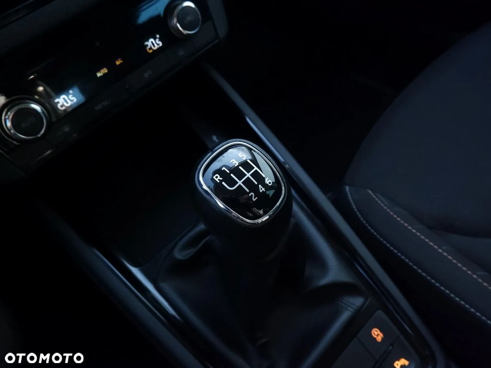 Skoda Kamiq 1.0 TSI Ambition - 35