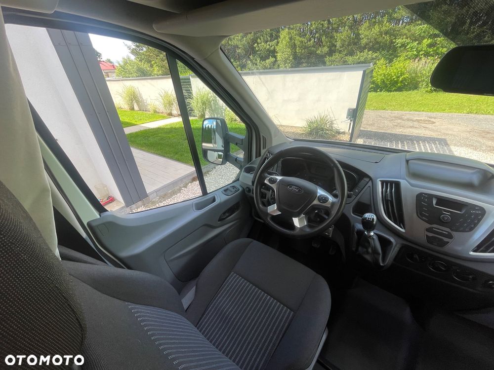 Ford Transit - 17