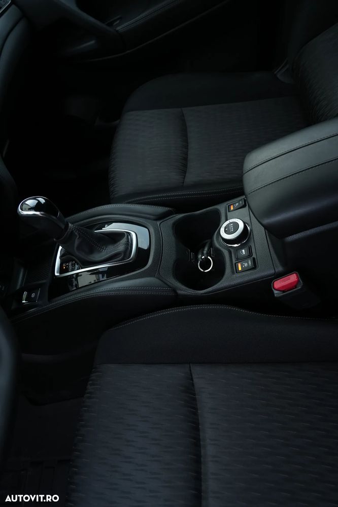 Nissan X-Trail 2.0 dCi ALL-MODE 4x4i Xtronic N-Connecta - 28