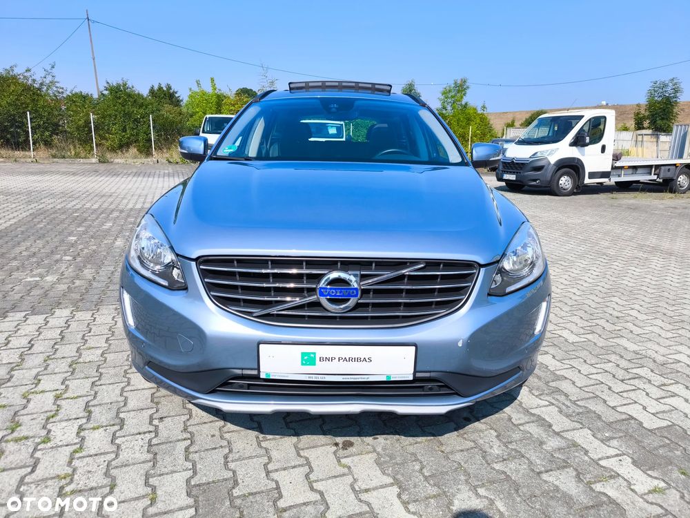 Volvo XC 60 D4 Momentum Pro - 8