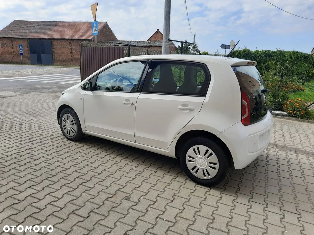 Volkswagen up! - 11