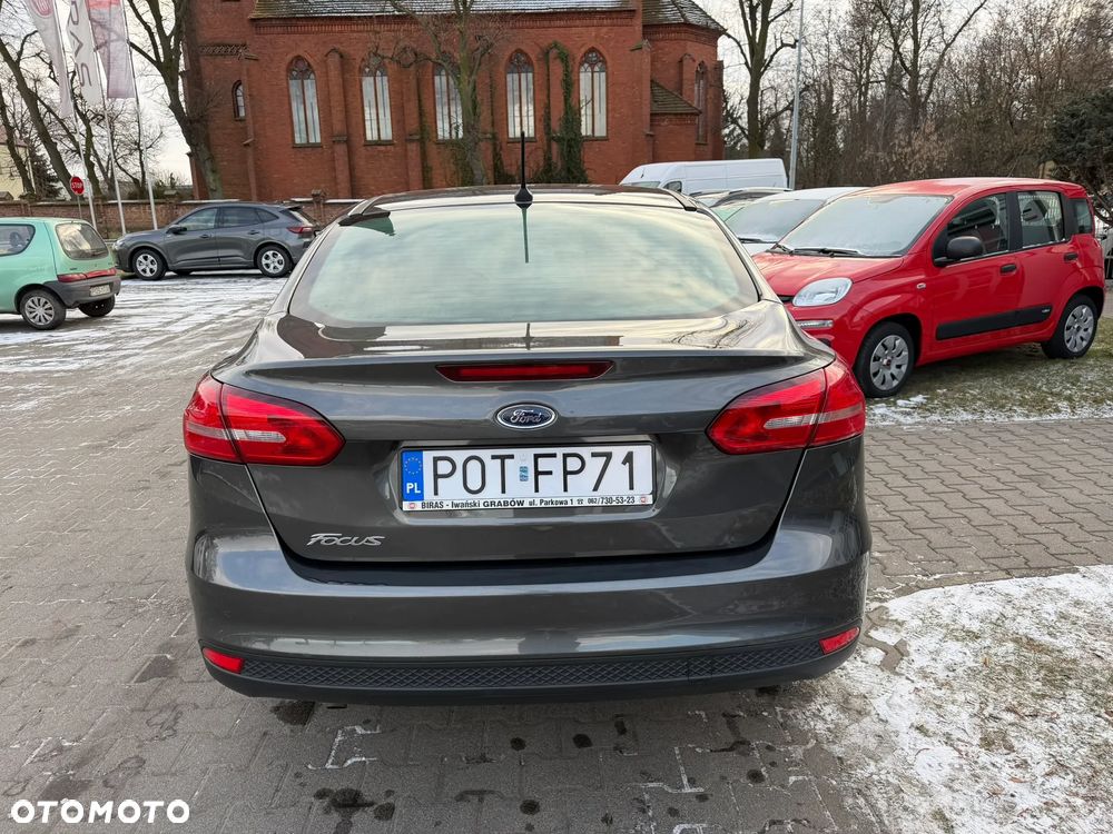 Ford Focus 1.6 SYNC Edition - 6
