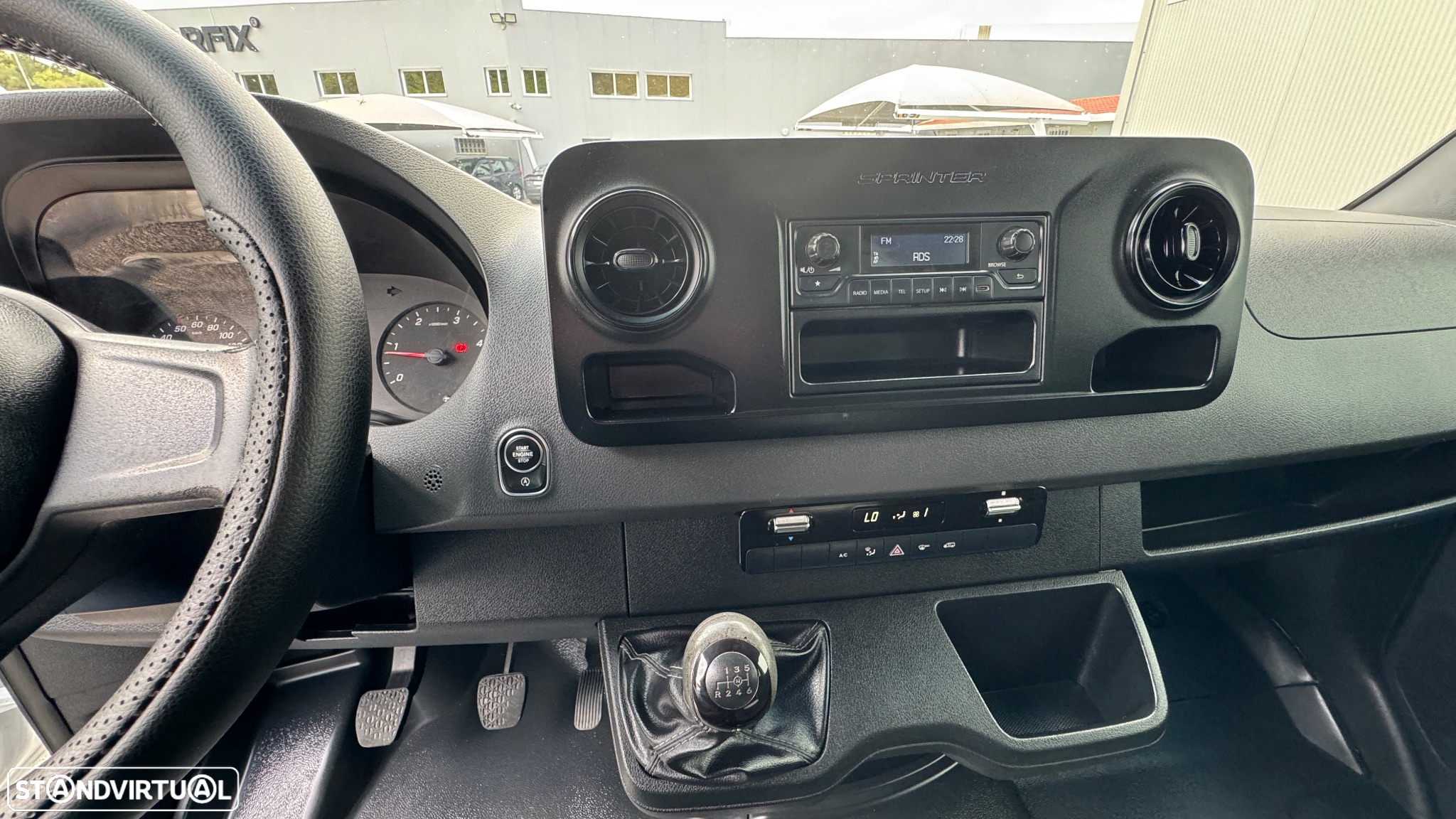 Mercedes-Benz Sprinter 514 CD/43 Cabine Dupla - 29