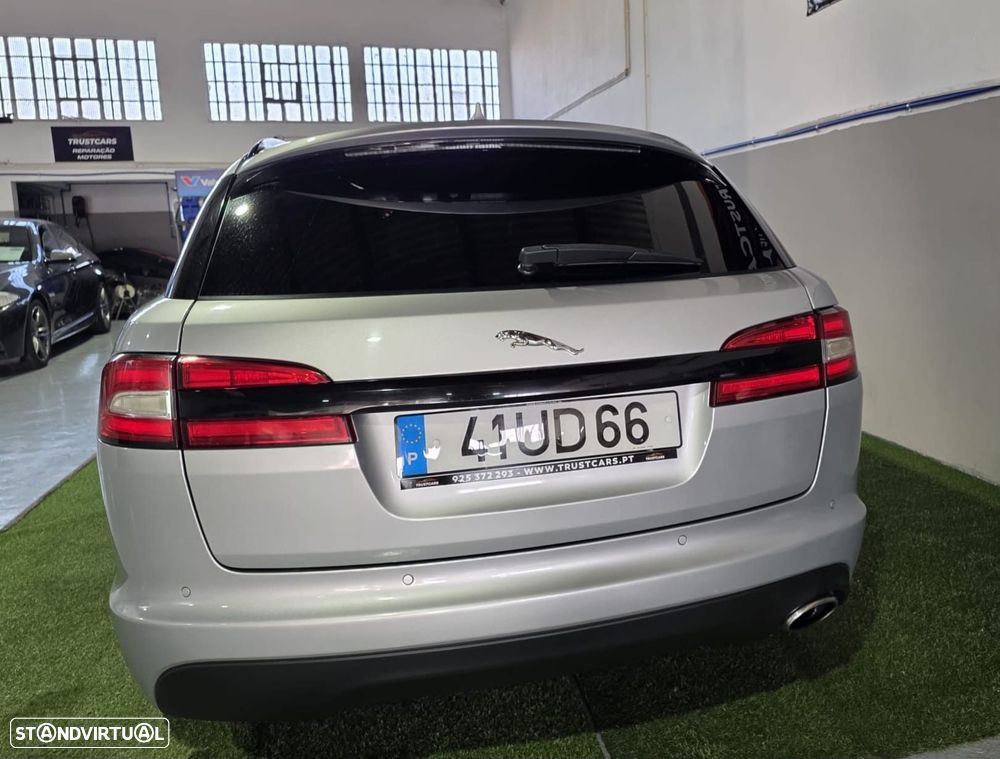 Jaguar XF Sportbrake 2.2 - 5
