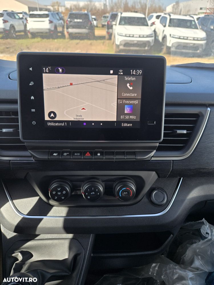 Renault Trafic 2.0 Blue dCi 110 S&S L2 8+1 Zen - 11