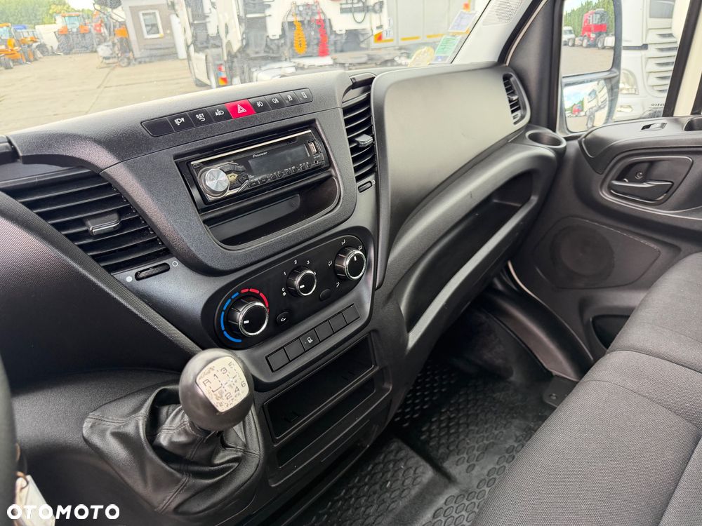 Iveco Daily 35c15 // Rozstaw osi 4,10 // SUPER STAN - 12