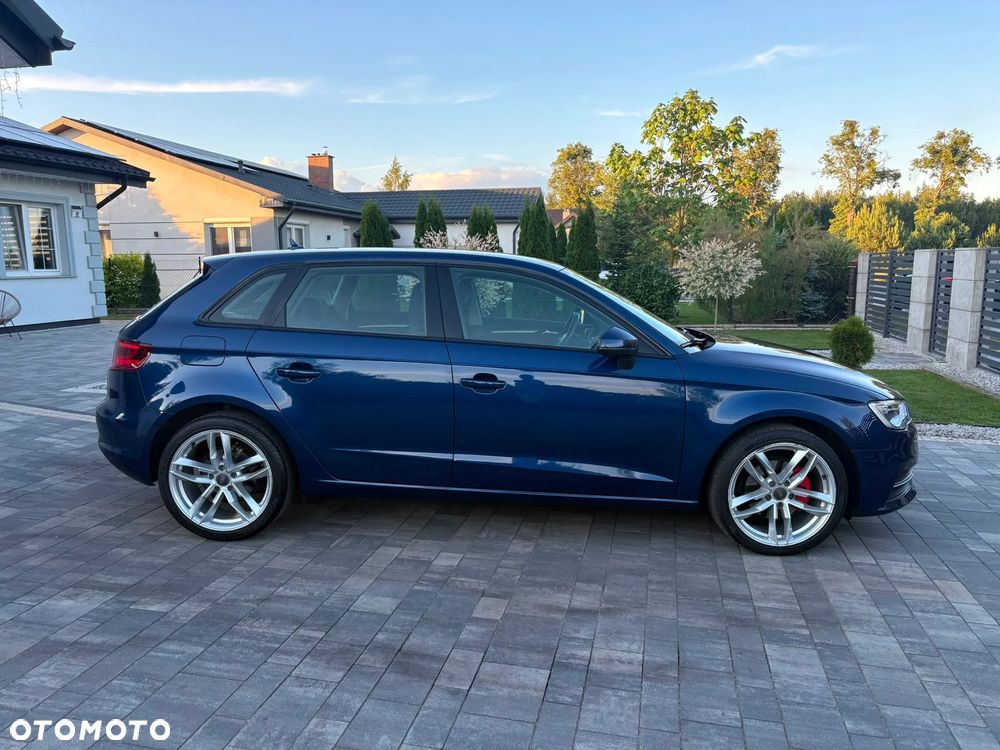 Audi A3 Sportback 1.6 TDI (clean diesel) S tronic Ambition - 13