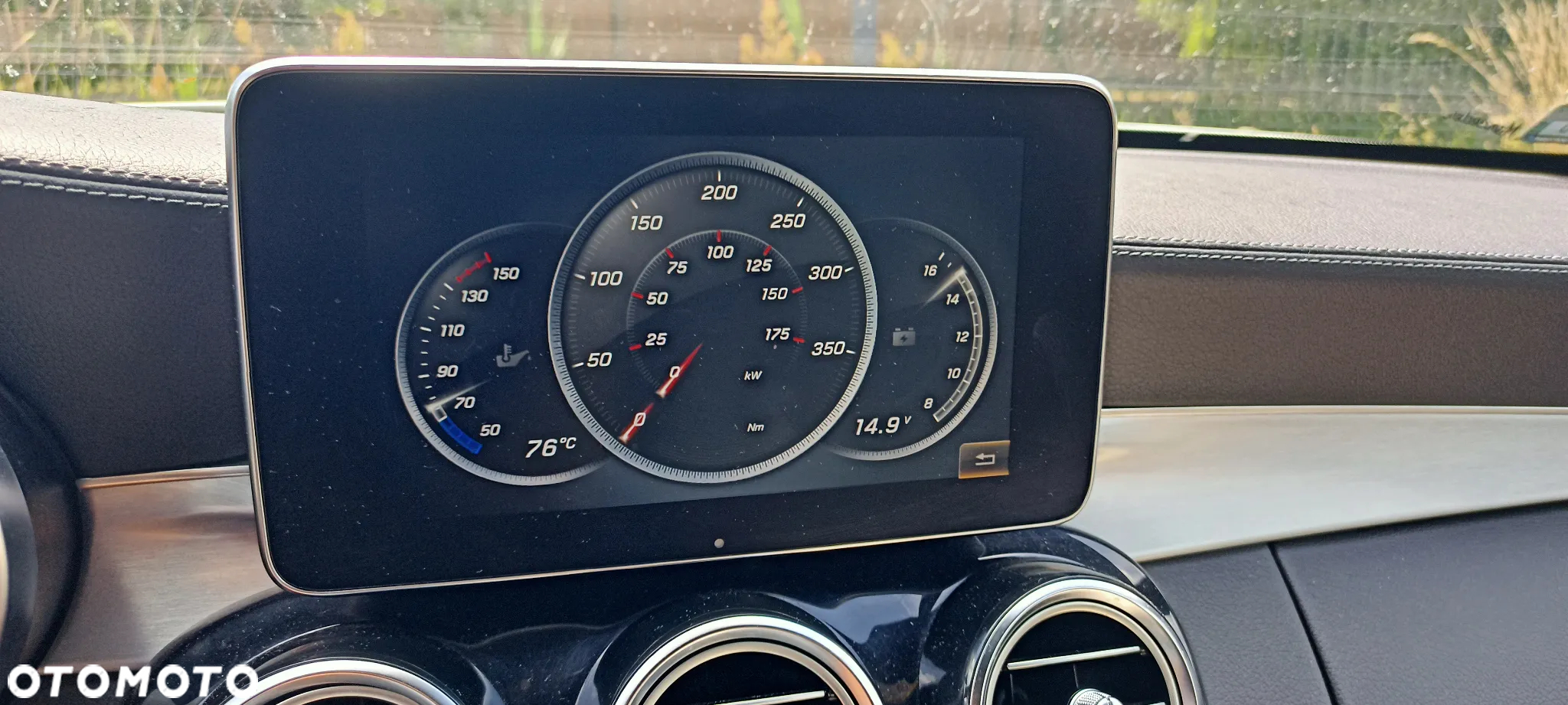 Mercedes-Benz Klasa C 300 9G-TRONIC - 12