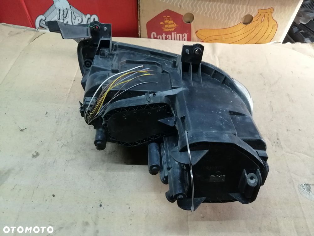 Volkswagen Caddy Touran lampy oryginał komplet 2K0941005B 2K0941006B - 13