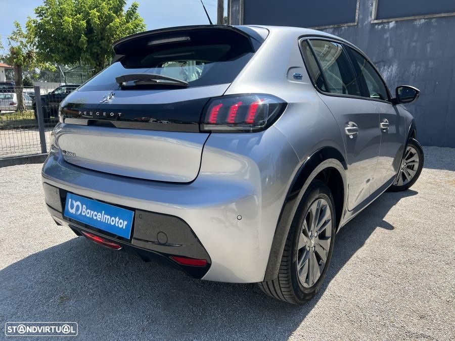 Peugeot e-208 50 kWh Allure Pack - 14