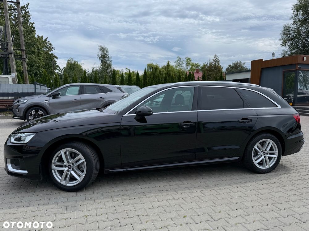 Audi A4 Avant - 4