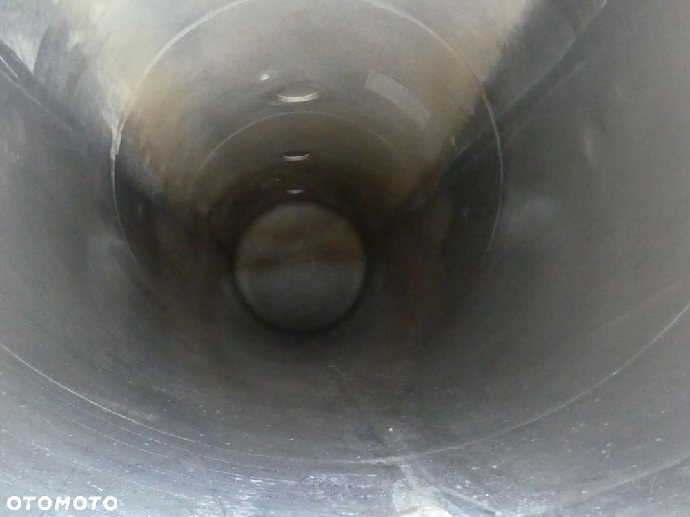 Feldbinder SILOS 60000 / KIPROWANA / OŚ PODNOSZONA / - 26