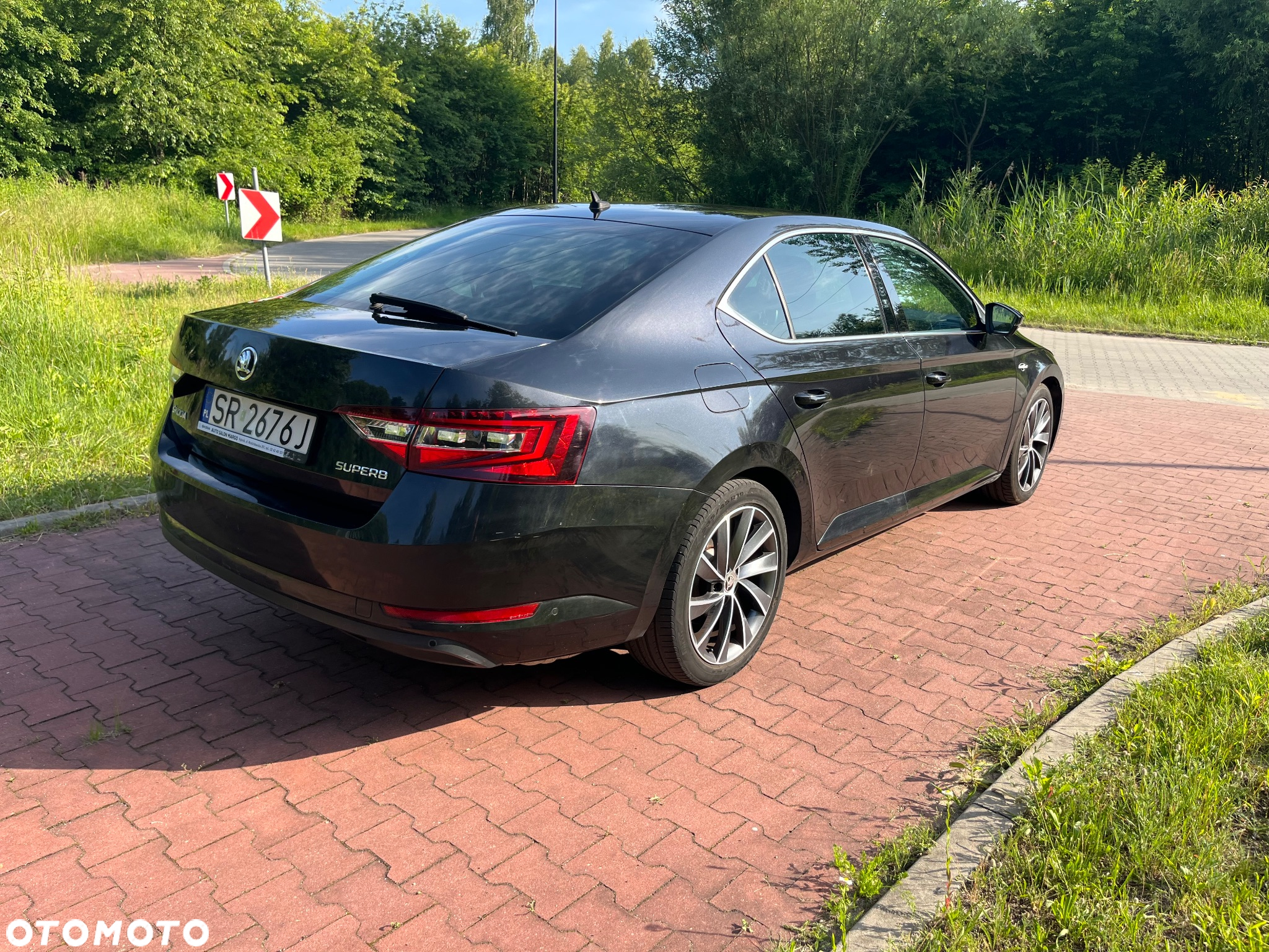 Skoda Superb 2.0 TSI L&K DSG - 5