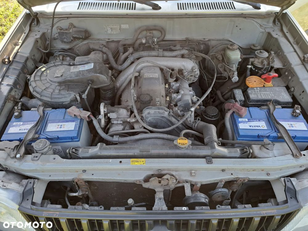 Toyota Land Cruiser - 11
