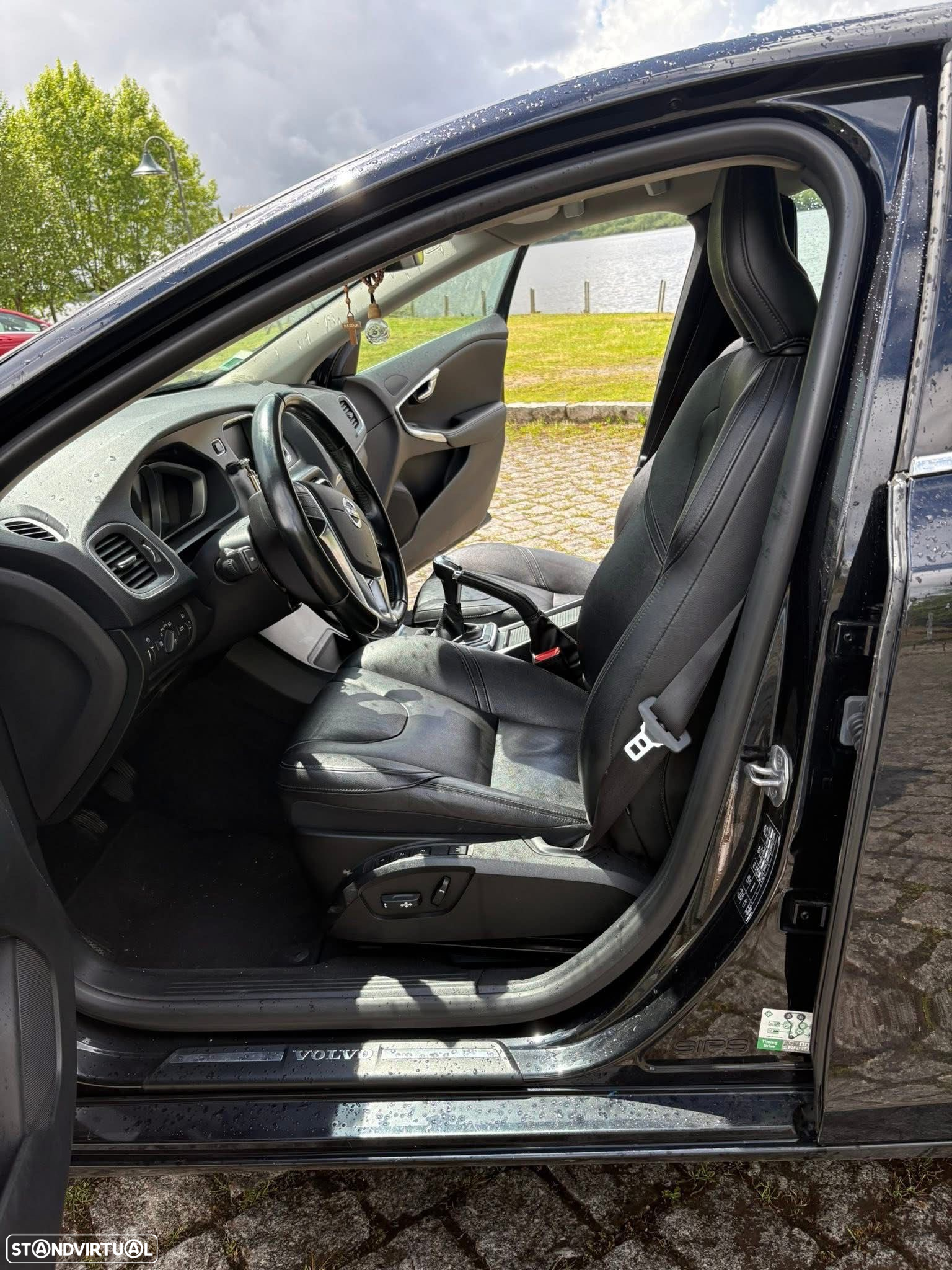 Volvo V40 1.6 D2 Eco Momentum - 5
