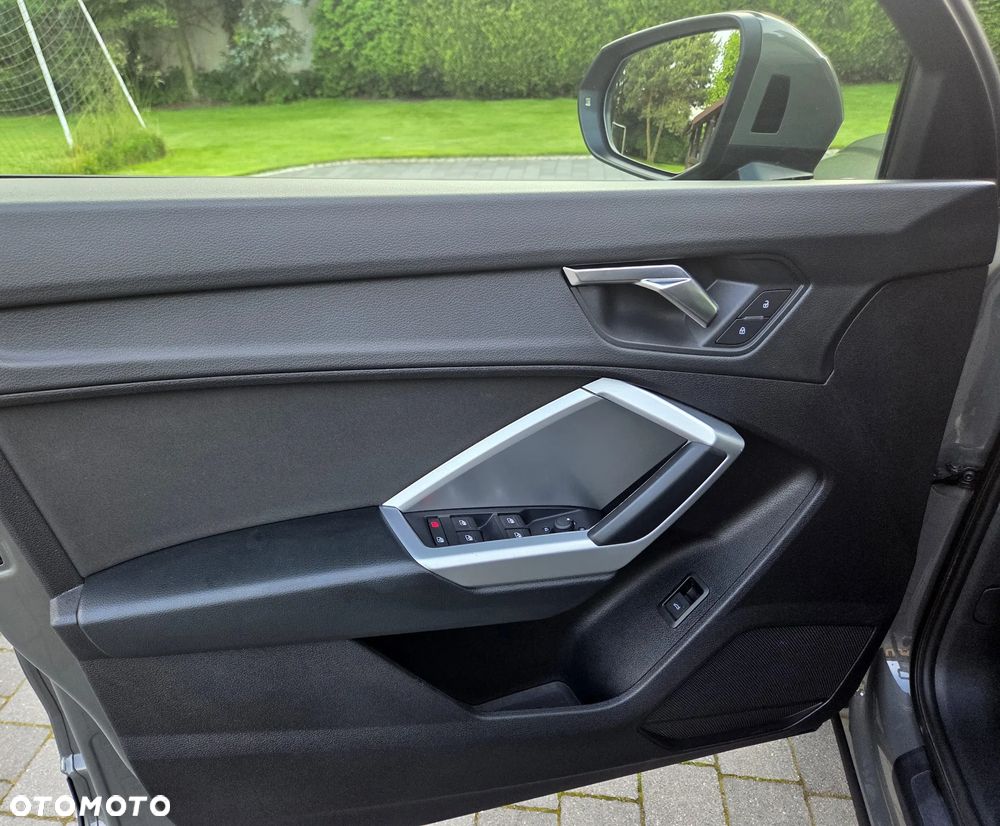 Audi Q3 35 TFSI Advanced - 23