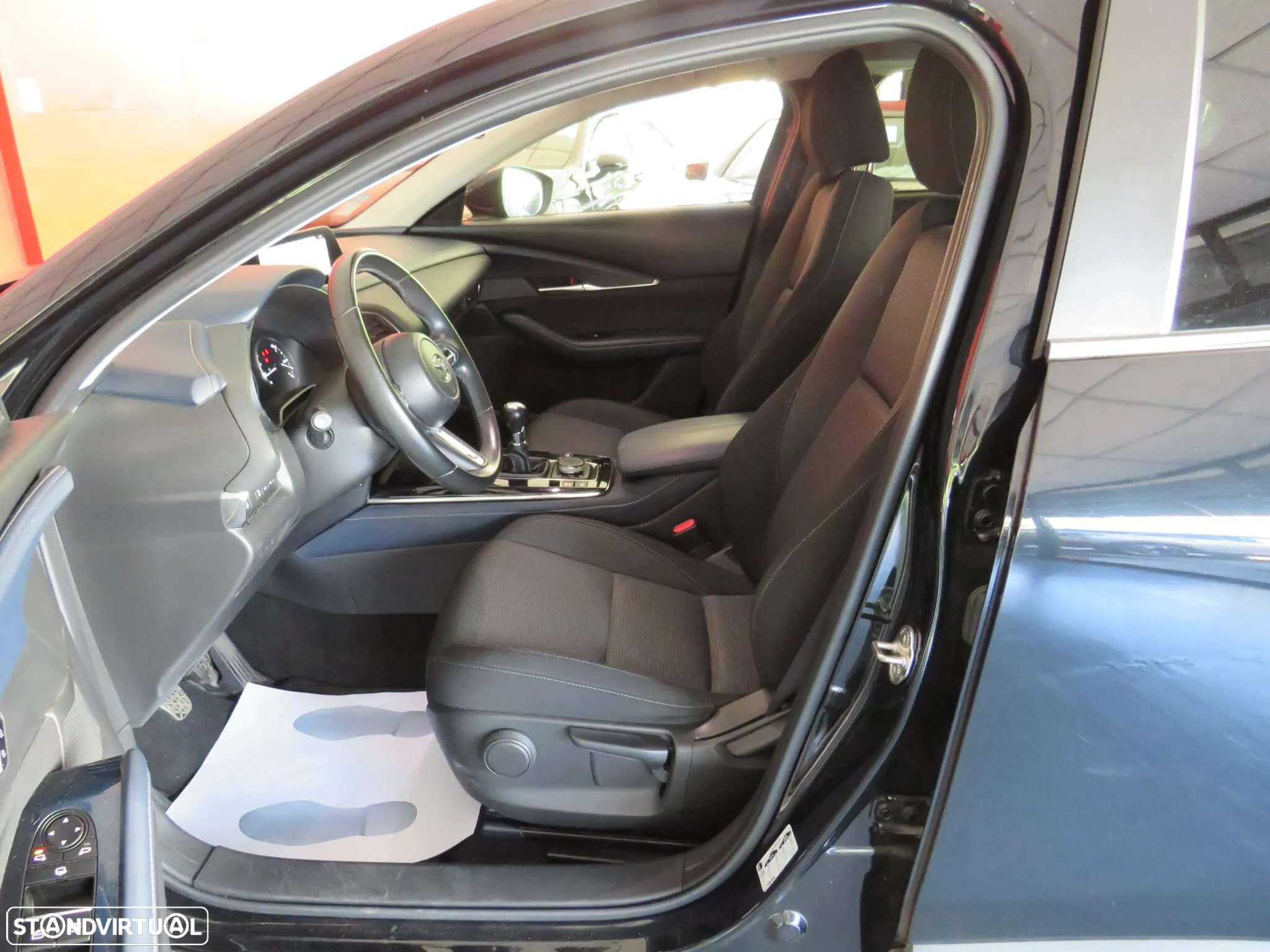 Mazda CX-30 2.0 Sky-G Evolve i-Active - 10