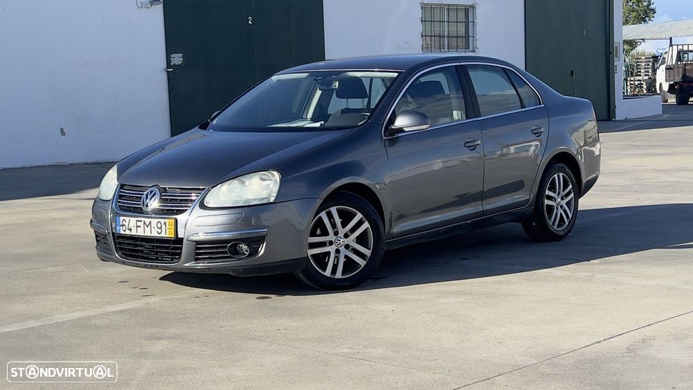 VW Jetta 1.9 TDi BlueM. Confortline - 1