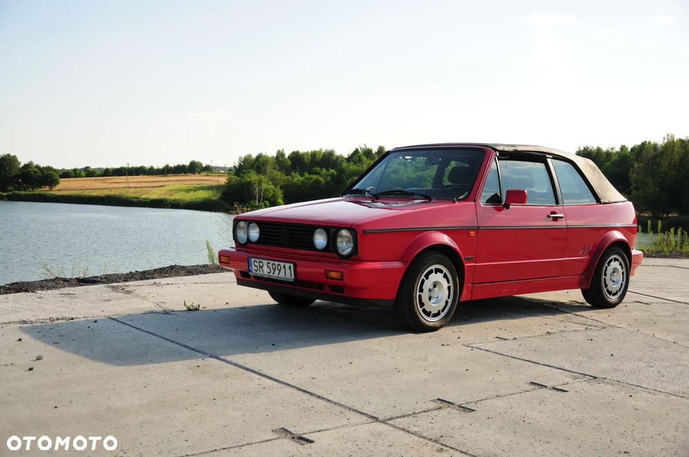 Volkswagen Golf 1.6 CL - 14