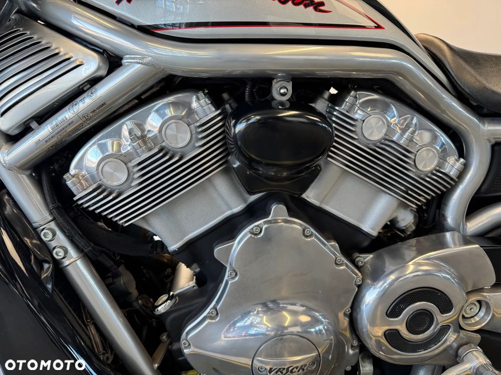 Harley-Davidson V-Rod Street Rod - 22