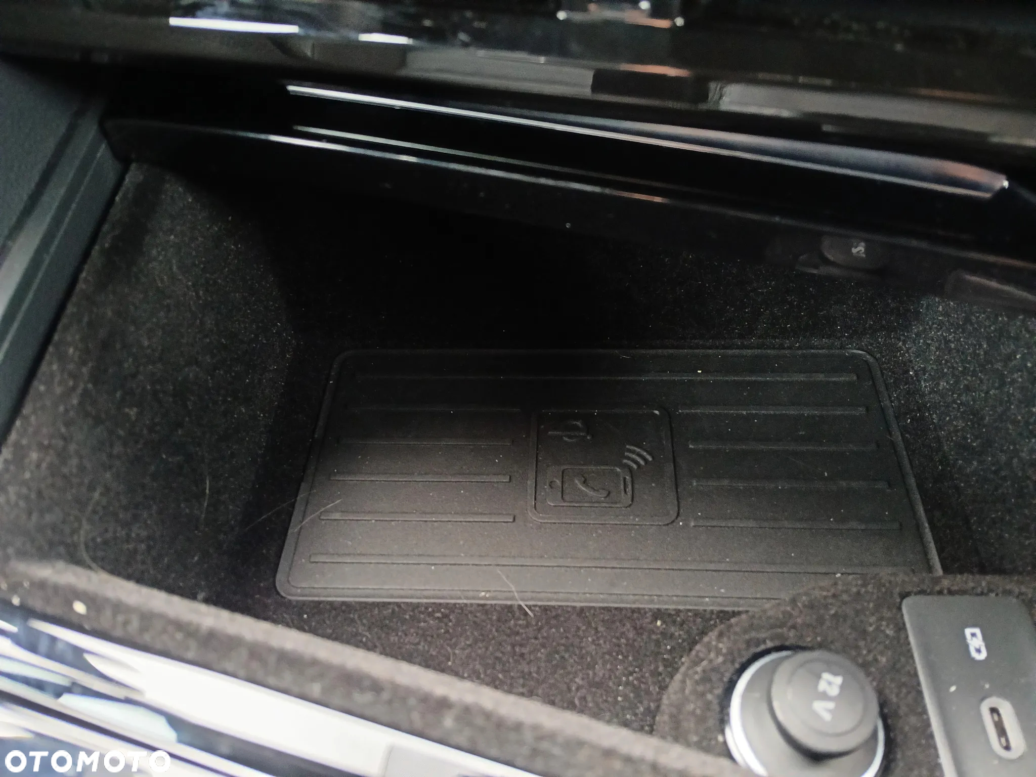 Volkswagen Touareg 3.0 V6 TDI 4Motion R-Line - 32