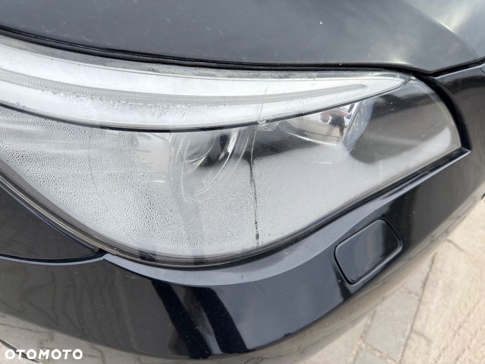 BMW Seria 5 525d xDrive - 15