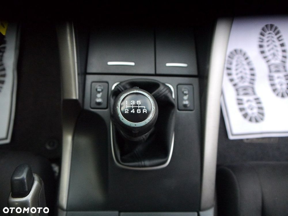 Honda Accord 2.0 S - 28