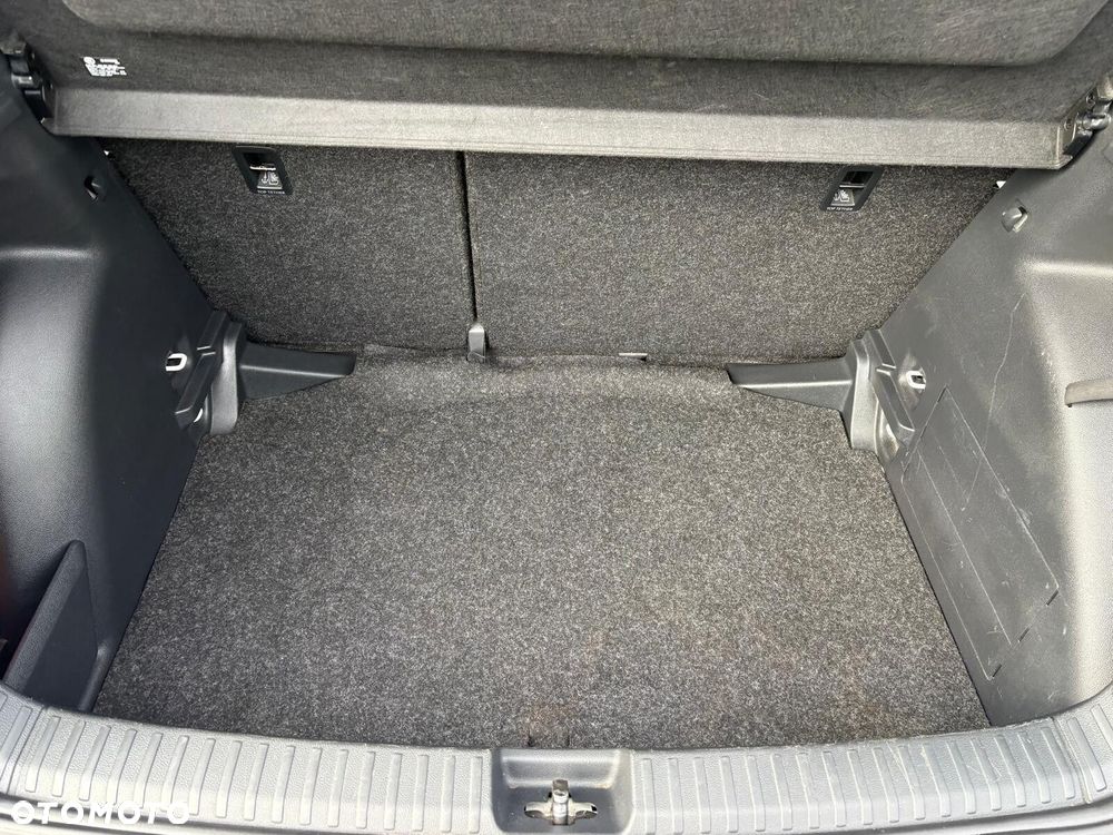 Skoda Fabia 1.0 Ambition - 21