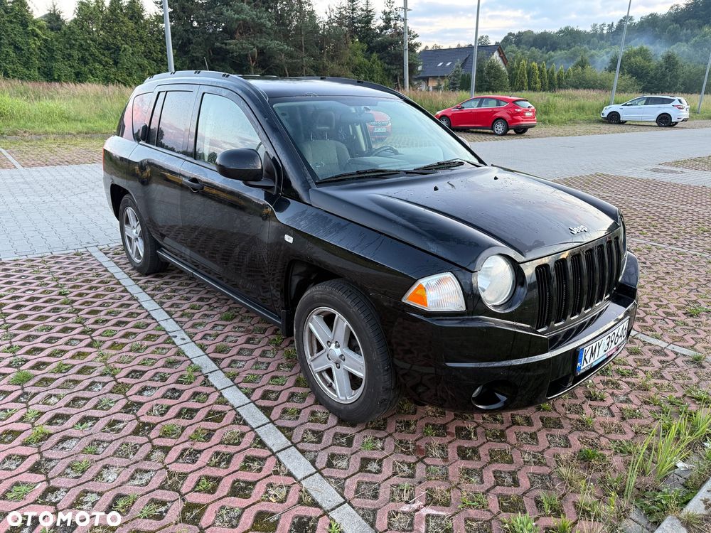 Jeep Compass - 4