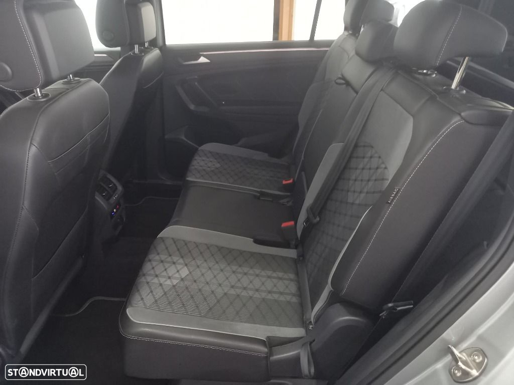 VW Tiguan Allspace - 14