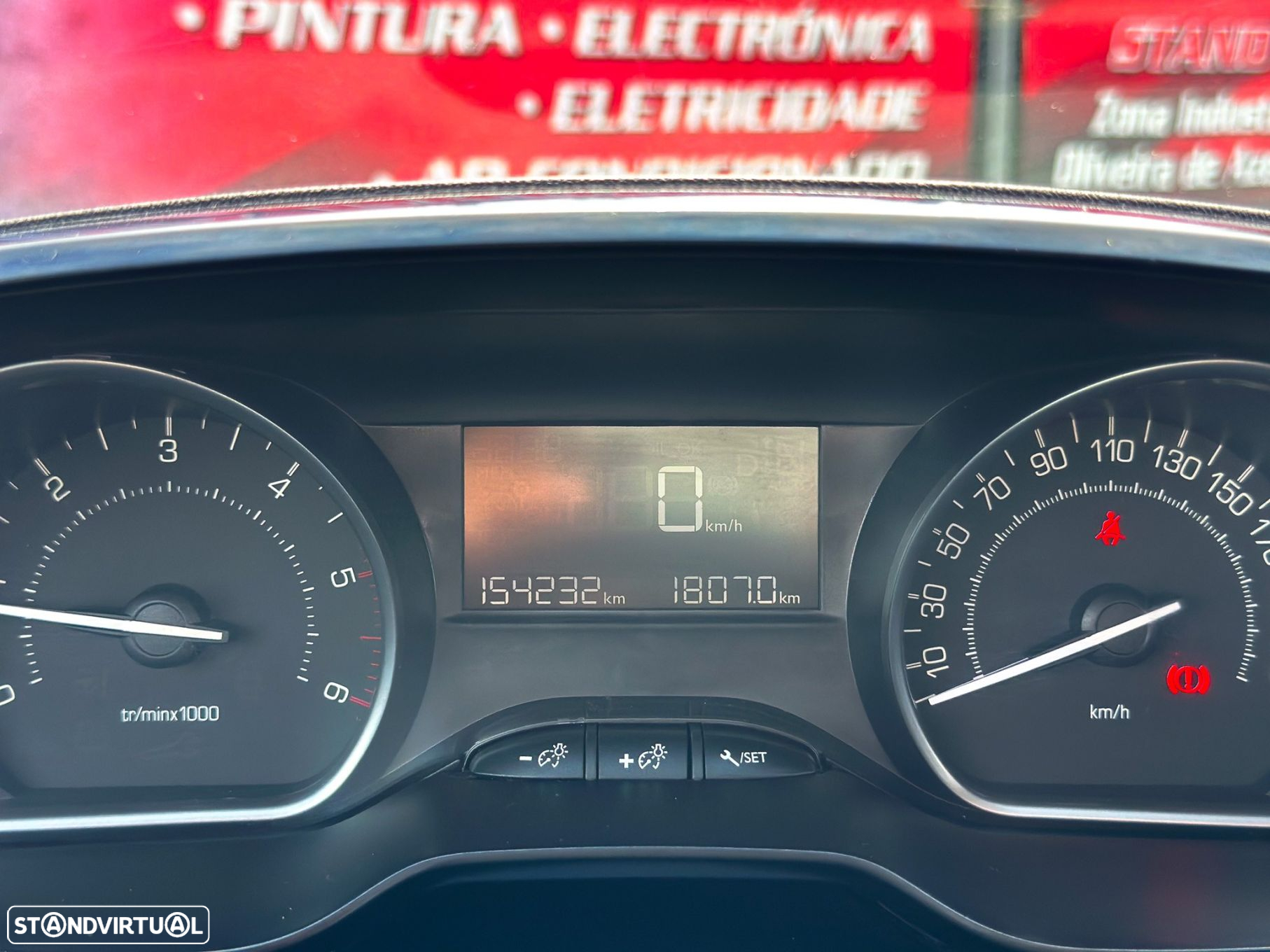 Peugeot 208 1.5 BlueHDi Active - 14