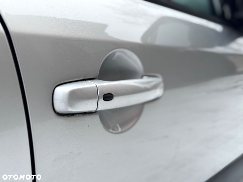 Suzuki SX4 1.6 GS / Premium 4WD - 38