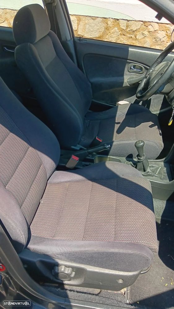 Honda Civic Aerodeck 1.4i S - 4
