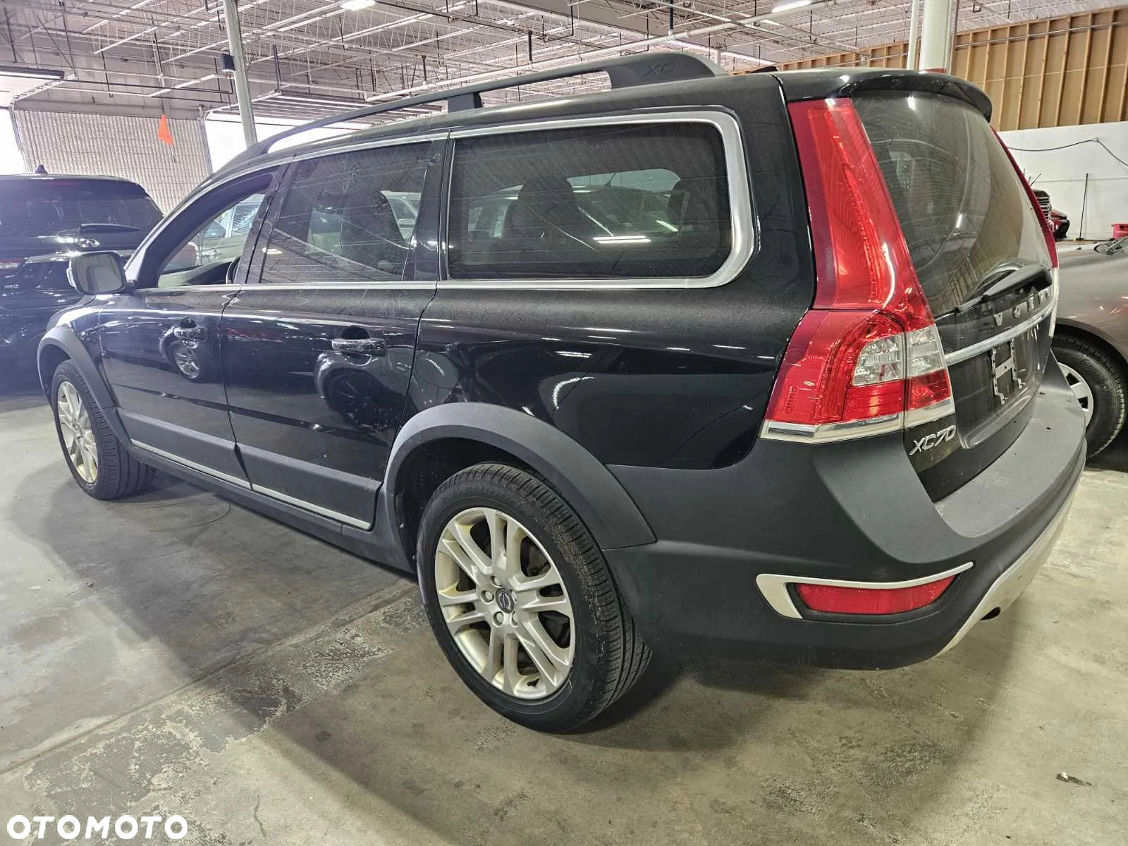 Volvo XC 70 T5 AWD Dynamic Momentum - 4