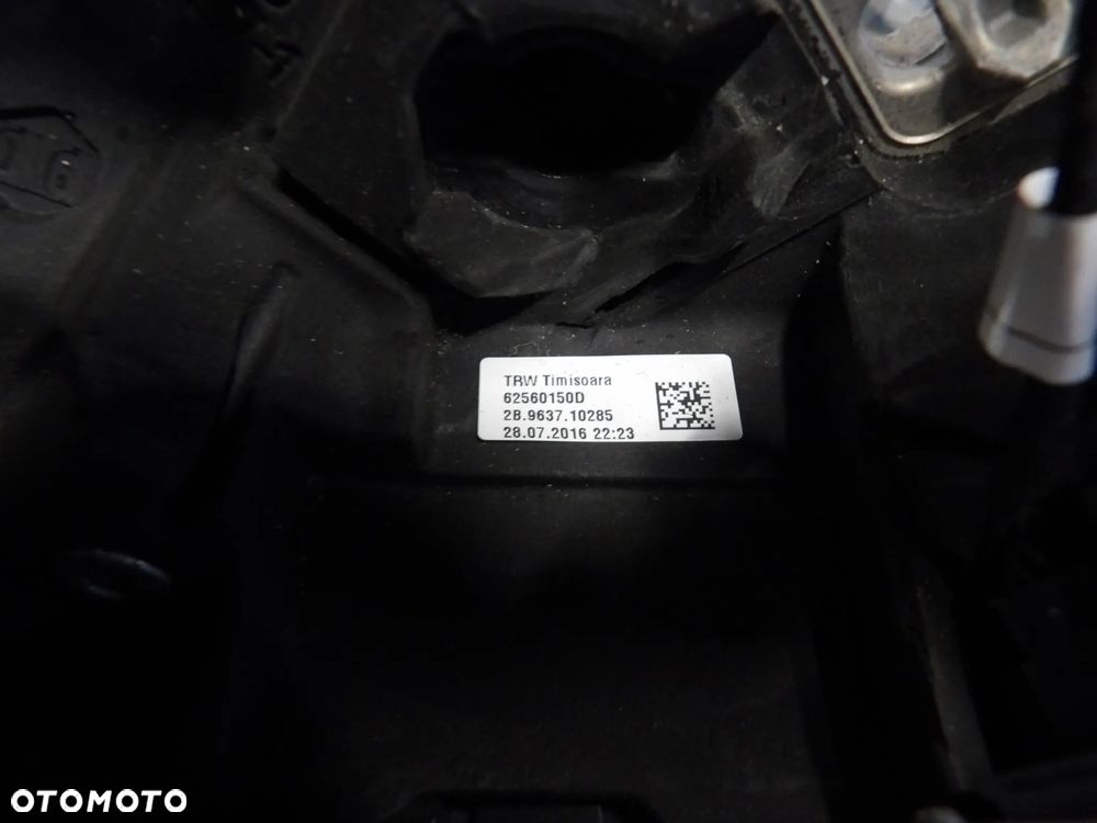BMW - F20 - KIEROWNICA WIELOFUNKCYJNA - 62560150D - 2