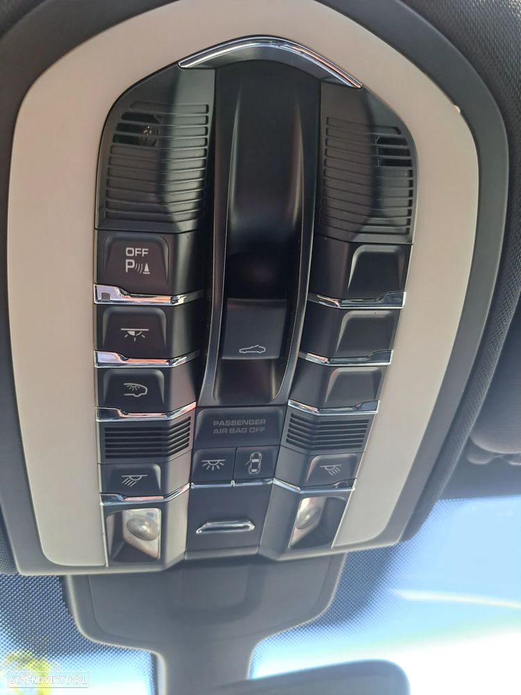 Porsche Cayenne Tiptronic - 15