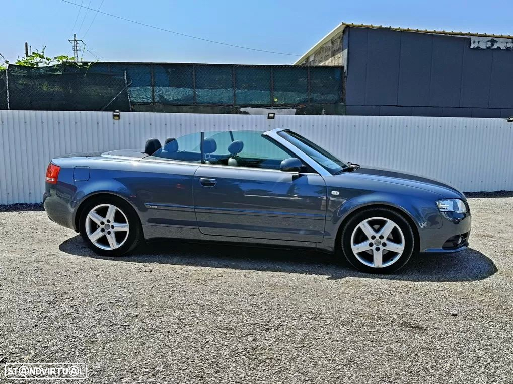 Audi A4 Cabrio 2.0 TDi S-line - 13
